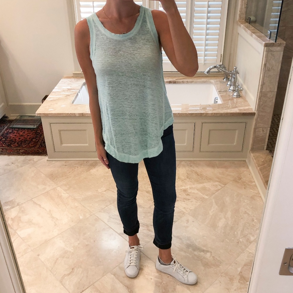 White + Warren size small, linen top